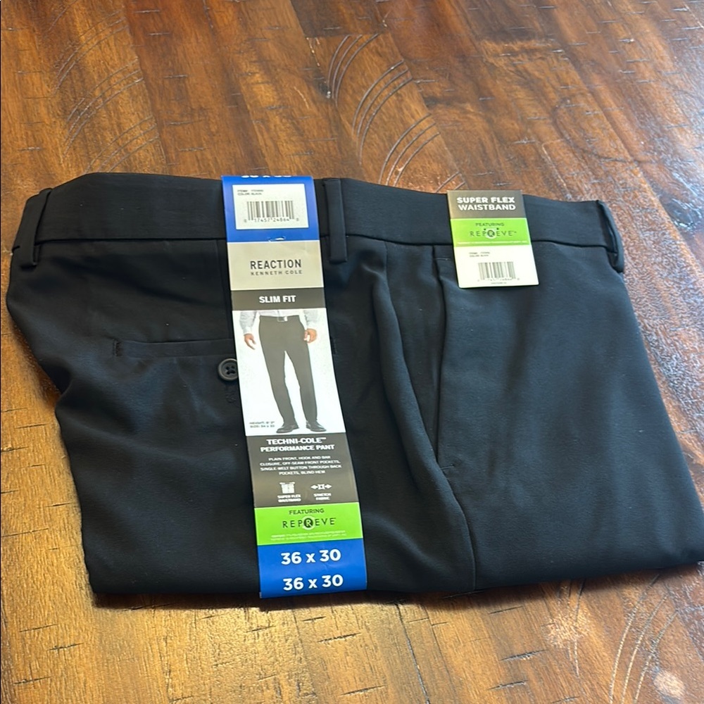 NWT Kenneth Cole Reaction Black Trousers